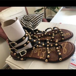 Sam Edelman Eavan gold studded flats